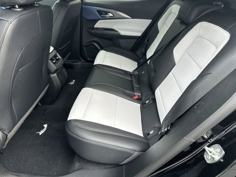 New 2026 Chevrolet Equinox EV LT image 19