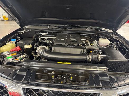 Used 2020 Nissan Frontier SV RWD image 21