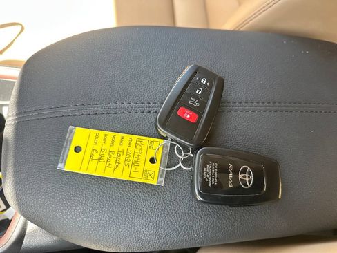 Used 2025 Toyota RAV4 Limited w/ Advanced Technology Package FWD image 18