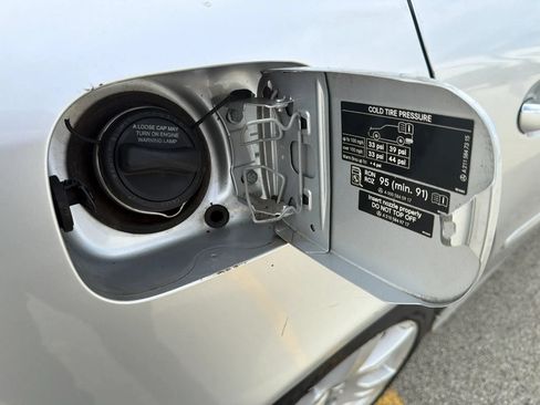 Used 2007 Mercedes-Benz E 350 4MATIC Wagon image 30