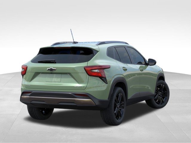 New 2026 Chevrolet Trax ACTIV w/ Sunroof Package FWD image 4