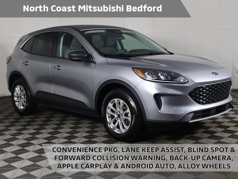 Used 2022 Ford Escape SE w/ Convenience Package image 1