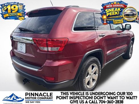 Used 2019 Jeep Cherokee Limited AWD/4WD image 4