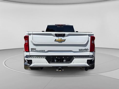 Used 2023 Chevrolet Silverado 3500 High Country w/ Safety Package II AWD/4WD image 4