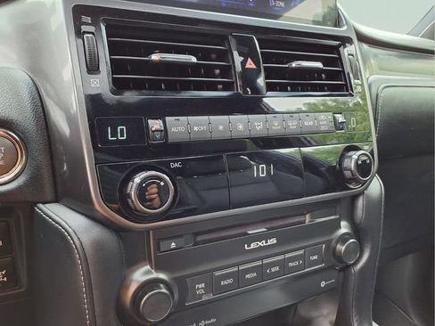 Used 2022 Lexus GX 460 w/ Black Line Special Edition AWD/4WD image 22