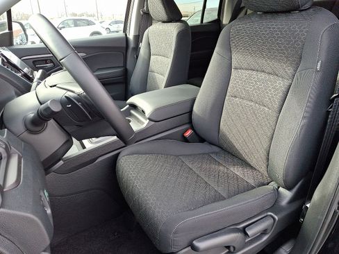 Certified 2024 Honda Ridgeline Sport image 13