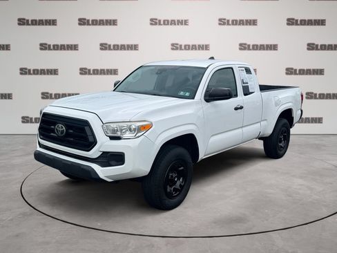 Used 2020 Toyota Tacoma SR AWD/4WD image 1