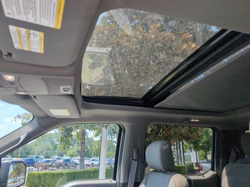 Used 2020 Ford F150 XLT w/ Equipment Group 302A Luxury AWD/4WD image 28