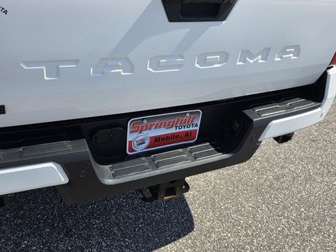 Used 2024 Toyota Tacoma TRD Sport w/ TRD Sport Upgrade Package image 25
