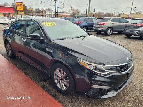 Used 2019 Kia Optima LX image 3