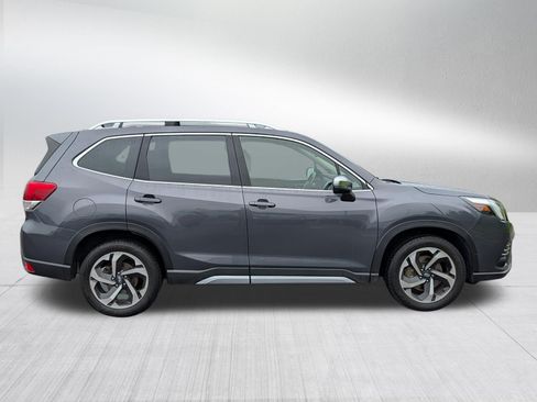Used 2023 Subaru Forester Touring AWD/4WD image 8