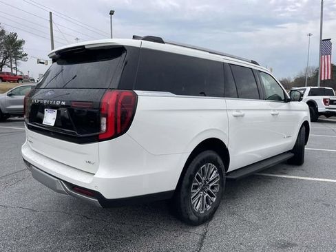 New 2026 Ford Expedition Max Platinum image 3