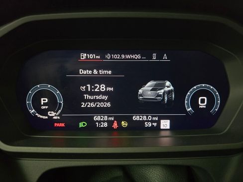 Certified 2024 Audi Q4 e-tron Prestige image 33