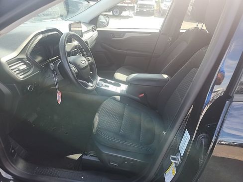 Used 2023 Ford Escape Active FWD image 19