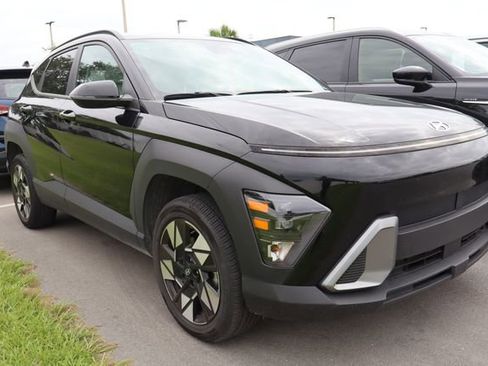 Used 2024 Hyundai Kona SEL AWD/4WD image 1