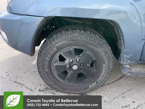 Used 2005 Toyota 4Runner SR5 image 11