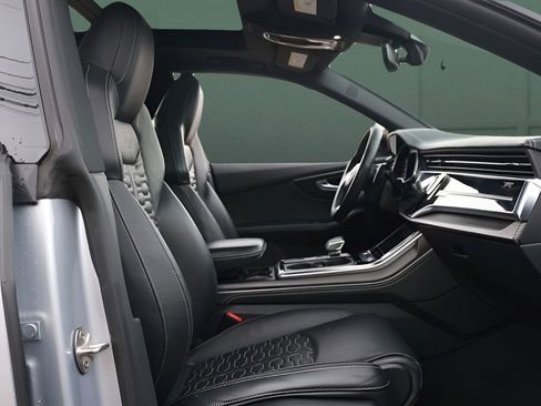 Used 2021 Audi RS Q8 w/ Carbon Optic Package image 17