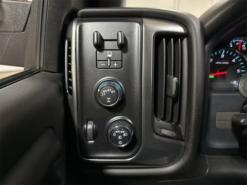 Used 2017 Chevrolet Silverado 1500 LT w/ All Star Edition image 17