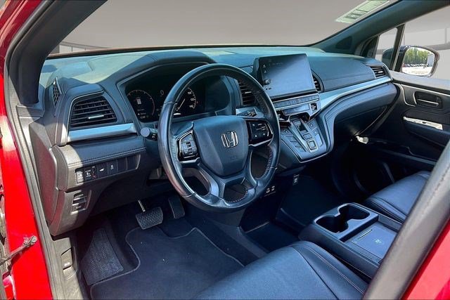 Certified 2025 Honda Odyssey Sport-L image 17