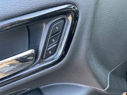 Certified 2022 Dodge Durango GT image 27