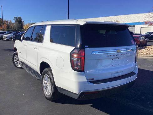 Used 2023 Chevrolet Suburban LS image 2
