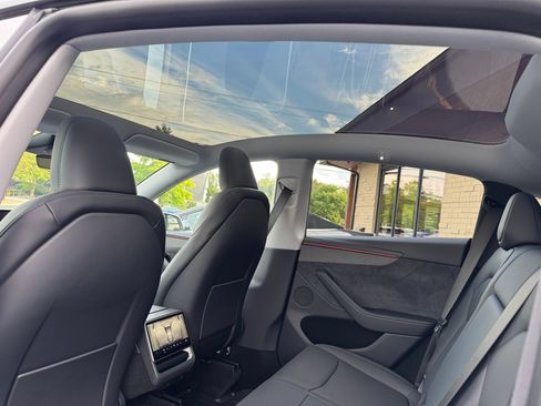 Used 2026 Tesla Model Y 2WD image 26