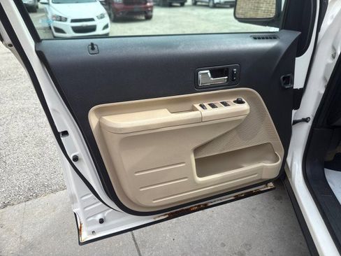 Used 2008 Ford Edge SEL image 10