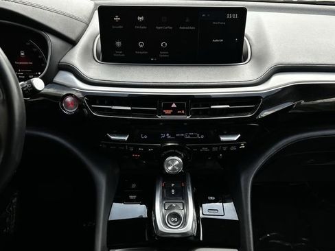 Used 2022 Acura MDX FWD image 17