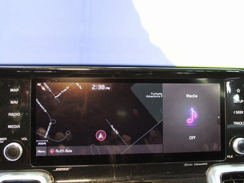 Used 2022 Kia Sorento SX image 28