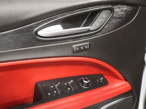 Used 2021 Alfa Romeo Stelvio Sprint w/ Sun & Sound Package AWD/4WD image 25
