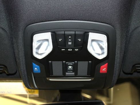 Certified 2019 RAM 1500 Big Horn AWD/4WD image 25