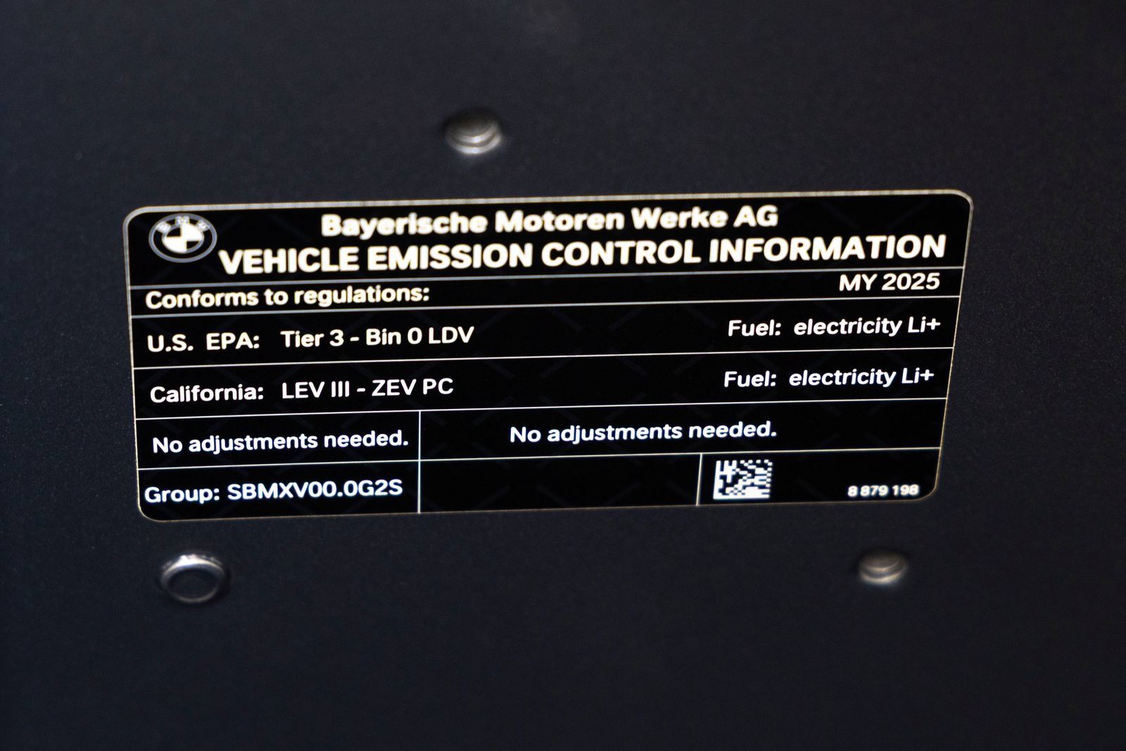 Certified 2025 BMW i5 eDrive40i w/ Premium Package RWD image 35