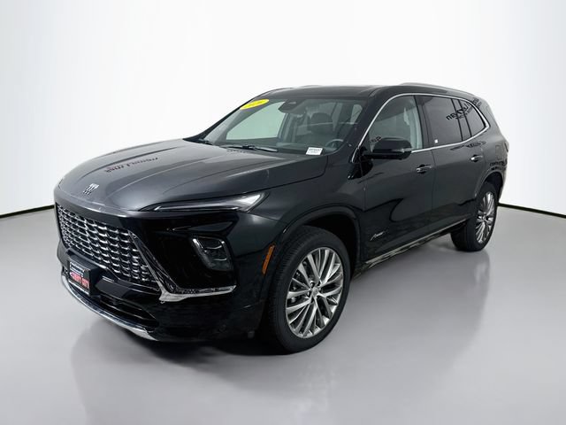 Used 2026 Buick Enclave Avenir w/ Super Cruise Package AWD/4WD image 3