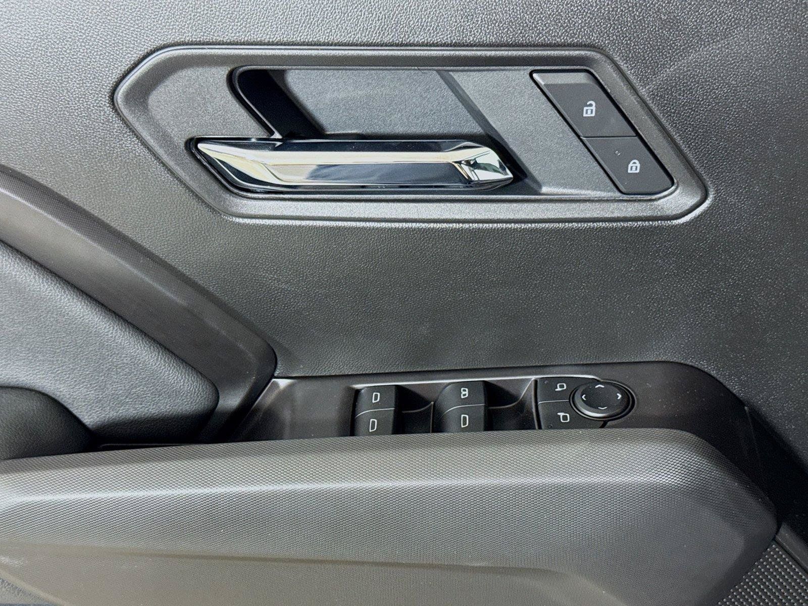 New 2026 Chevrolet Colorado LT w/ LT Convenience Package RWD image 16