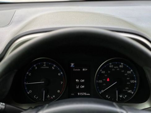 Used 2017 Toyota RAV4 LE w/ All Weather Liner Package FWD image 32