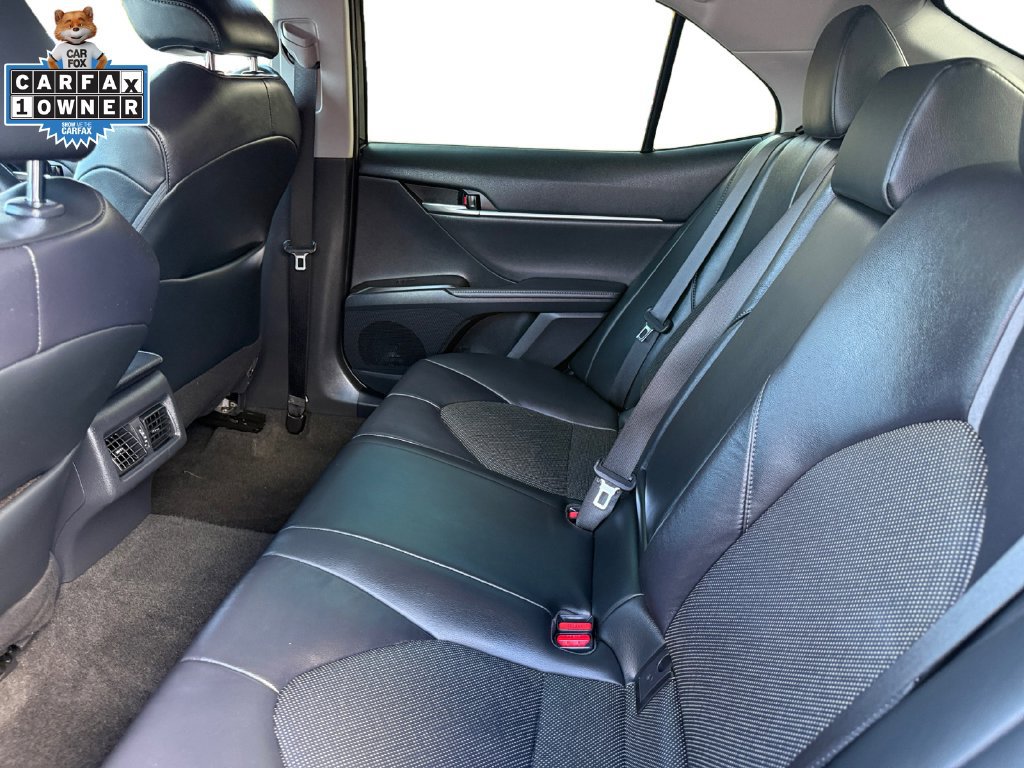 Used 2021 Toyota Camry XLE AWD/4WD image 14