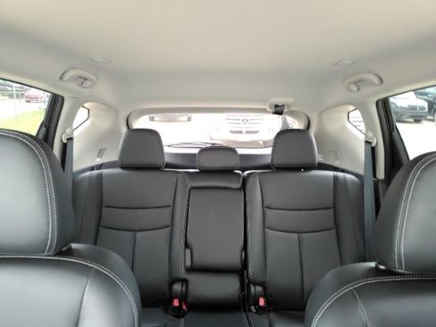 Used 2024 Nissan Murano SV w/ SV Midnight Edition Package FWD image 32