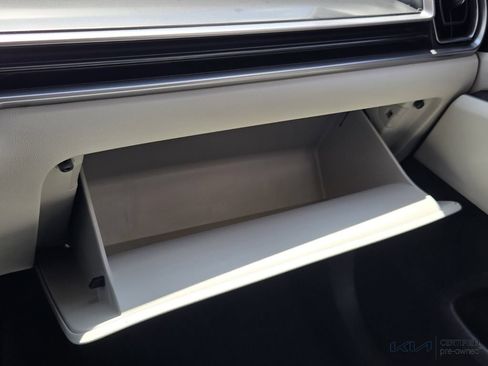Certified 2025 Kia Sorento S w/ Panoramic Sunroof Package FWD image 20