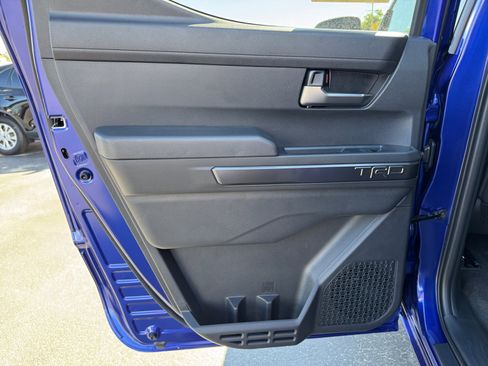 New 2025 Toyota Tacoma TRD Off-Road image 25