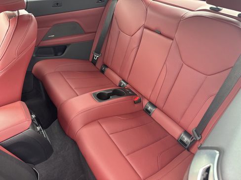 Used 2023 BMW M440i Convertible w/ Premium Package image 40