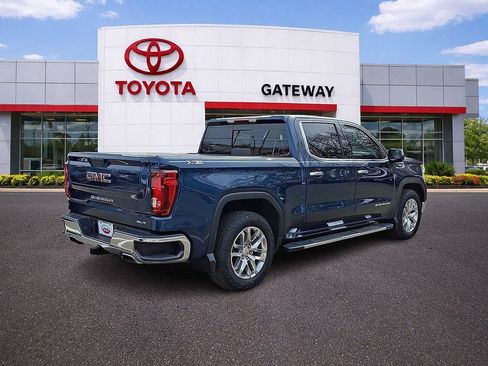 Used 2022 GMC Sierra 1500 SLT w/ SLT Premium Package AWD/4WD image 5