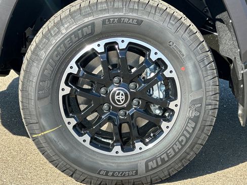 New 2026 Toyota Tundra SR5 image 32