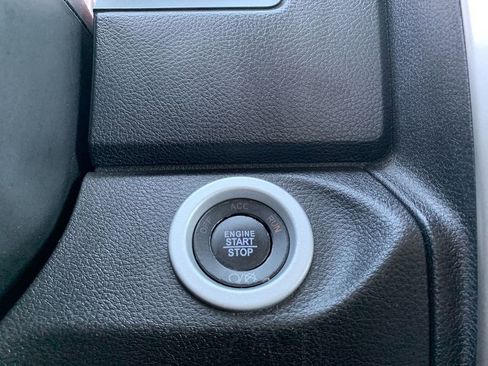 Used 2018 RAM 1500 Laramie w/ Convenience Group image 22