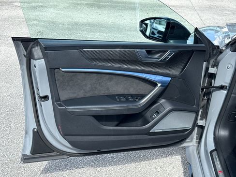 Used 2021 Audi RS 7 Sportback image 13