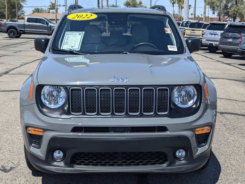 Used 2022 Jeep Renegade Latitude AWD/4WD image 7