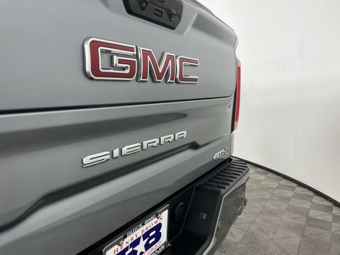 Used 2023 GMC Sierra 1500 AT4 w/ AT4 Premium Package image 32