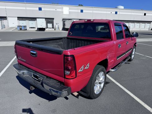Used 2007 Chevrolet Silverado 1500 LS w/ Chrome Exterior Package image 33