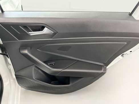 Used 2025 Volkswagen Jetta S image 30