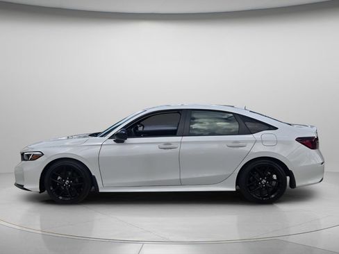Used 2025 Honda Civic Sport image 5