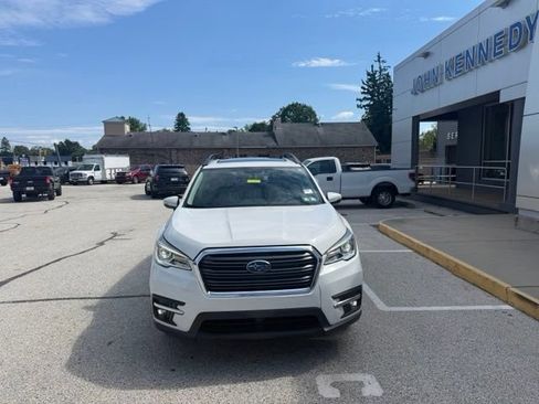 Used 2020 Subaru Ascent Limited w/ Technology Package AWD/4WD image 2